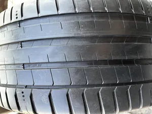 Michelin Pilot Sport 5  235/35 R19