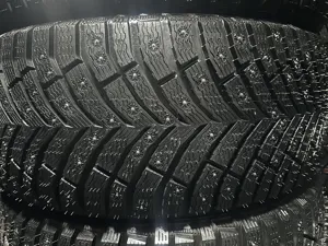 Michelin X-Ice North 4 SUV  255/45 R19