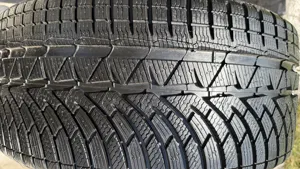 Michelin Pilot Alpin PA4  235/35 R20