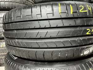Pirelli P Zero PZ4  245/45 R19