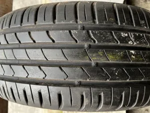 Kumho Ecsta HS51  205/55 R17