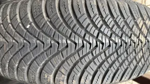 Laufenn G Fit 4S  205/60 R16
