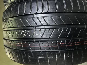 Pirelli P Zero PZ4  325/30 R23