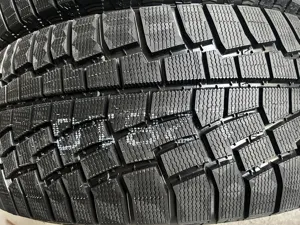 Goodyear UltraGrip Cross  265/45 R21