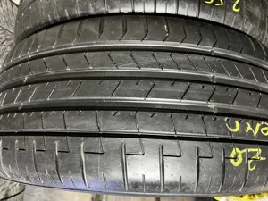Pirelli P Zero PZ4  255/45 R20