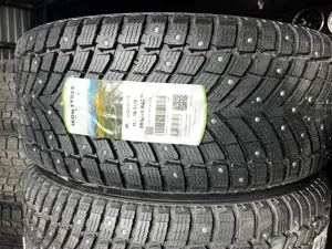 Ikon Tyres Autograph Ice 10 SUV  285/45 R22