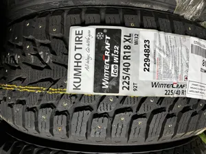 Kumho WinterCraft Ice Wi32  225/40 R18