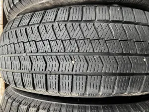 Bridgestone Blizzak VRX2  205/60 R16