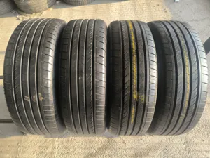 Goodyear Assurance Triplemax  215/60 R17