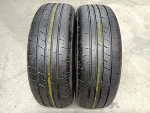 Bridgestone Playz PX-RV II  205/55 R17