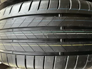 Bridgestone Turanza T005  235/55 R19