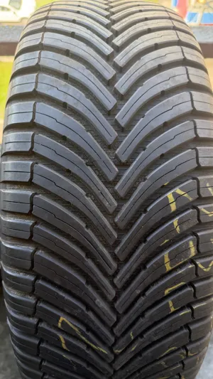 Bridgestone Turanza All Season 6  235/60 R18