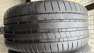 Michelin Pilot Super Sport  255/45 R19