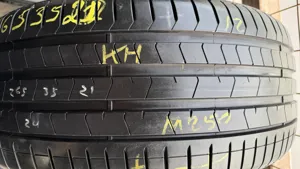 Pirelli P Zero PZ4  265/35 R21