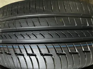 Continental PremiumContact 6  275/40 R22