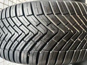 Continental AllSeasonContact  225/50 R17