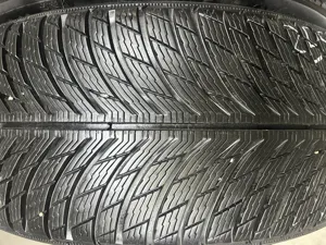 Michelin Pilot Alpin 5  255/45 R20