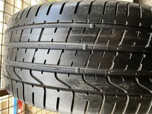 Pirelli P Zero  265/40 R22