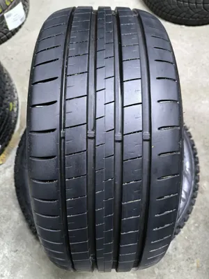 Dunlop SP Sport Maxx 060+  225/40 R18